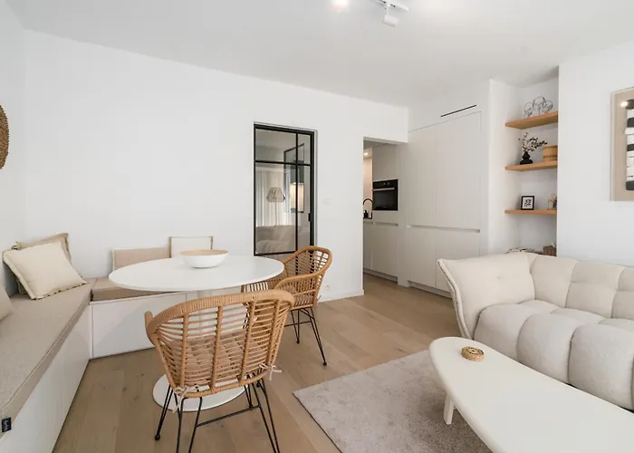 Luxe Zeeverblijf Op 1min Het - 5p Appartement *