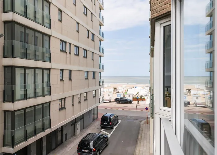 Luxe Zeeverblijf Op 1min Het - 5p Appartement